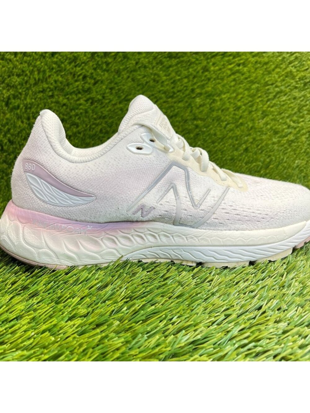 New Balance Fresh Foam X 880v12 Mens Size 9.5 Womens 11 Ivory Pink Shoes Sneaker